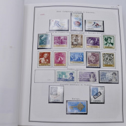 Collection timbres de Espagne - Grande Bretagne en un album.