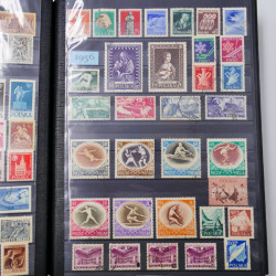 Lot de timbres de Pologne 1915-2003 neufs et oblitérés en un album.