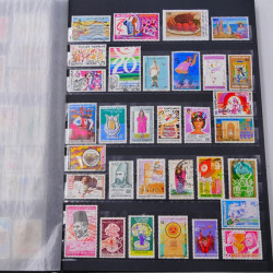 Lot de timbres de Tunisie neufs et oblitérés en un album.