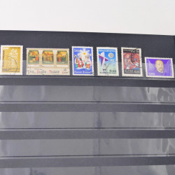 Lot de timbres de Monaco - Finlande neufs et oblitérés en un album.