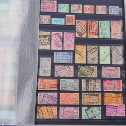 Lot de timbres de Belgique neufs et oblitérés en un album.