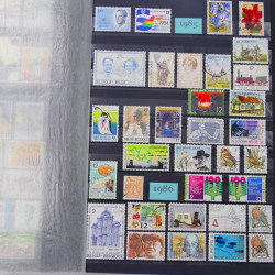 Lot de timbres de Belgique neufs et oblitérés en un album.