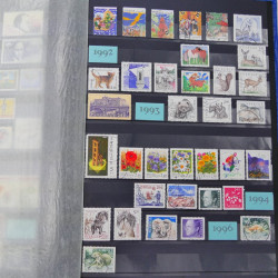 Lot de timbres de Belgique neufs et oblitérés en un album.