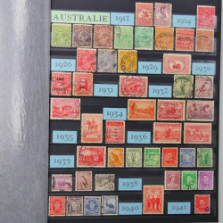 Lot de timbres d'Australie 1912-2003 neufs et oblitérés en un album.