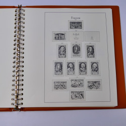 Album Leuchtturm avec feuilles préimprimées France 1945-1959.