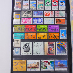 Lot de timbres de Mexique neufs et oblitérés en un album.
