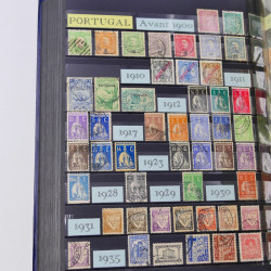Lot de timbres d'Autriche, Pays Bas, Portugal en un album.