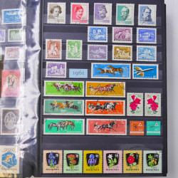 Lot de timbres d'Hongrie et Malte neufs et oblitérés en un album.