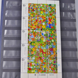 Lot de timbres de Tchécoslovaquie et Israël neufs et oblitérés en un album.