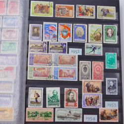 Collection de timbres de Russie 1912-1992 neufs et oblitérés en un album.