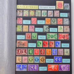 Lot de timbres de Grande Bretagne et Irlande neufs et oblitérés en un album.