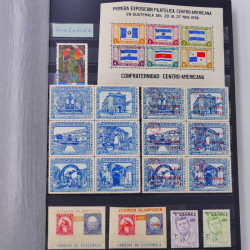 Lot de timbres Guatemala et Chili neufs et oblitérés en un album.