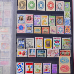 Lot de timbres Guatemala et Chili neufs et oblitérés en un album.