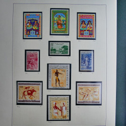 Collection timbres du monde thématique Tableaux neufs en un album.