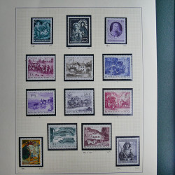 Collection timbres du monde thématique Tableaux neufs en un album.