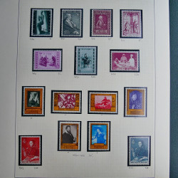 Collection timbres du monde thématique Tableaux neufs en un album.