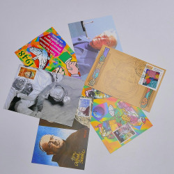 Vrac massif de timbres du monde neufs et oblitérés en un carton.