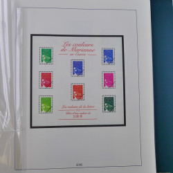 Reliure Lindner avec feuilles préimprimées France 2000-2002.