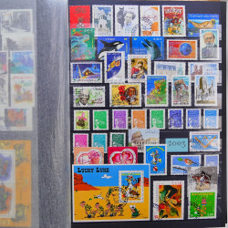 Lot de timbres de France oblitérés 1994-2011 en un album.
