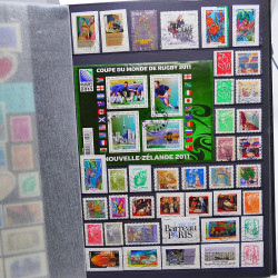 Lot de timbres de France oblitérés 1994-2011 en un album.