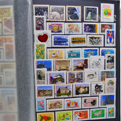 Lot de timbres de France oblitérés 1994-2011 en un album.