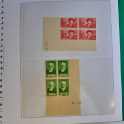Lot de timbres de France en bloc coin daté 1925-1955 neufs** en un album.