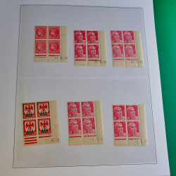 Lot de timbres de France en bloc coin daté 1925-1955 neufs** en un album.