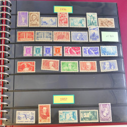 Lot de timbres de France 1867-1944 neufs et oblitérés en un album.