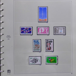 Collection timbres de France 1976-1979 neufs** et oblitérés complet en album Safe.