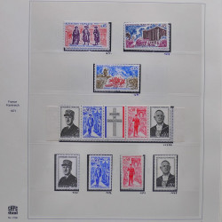 Collection timbres de France 1970-1975 neufs** et oblitérés complet en album Safe.