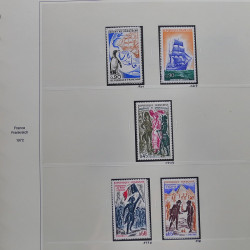 Collection timbres de France 1970-1975 neufs** et oblitérés complet en album Safe.