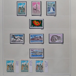 Collection timbres de France 1970-1975 neufs** et oblitérés complet en album Safe.