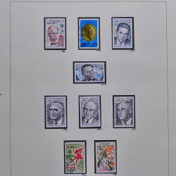 Collection timbres de France 1970-1975 neufs** et oblitérés complet en album Safe.