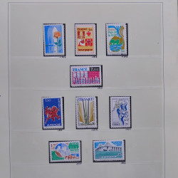 Collection timbres de France 1970-1975 neufs** et oblitérés complet en album Safe.
