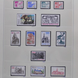 Collection timbres de France 1980-1985 neufs** et oblitérés complet en album Safe.
