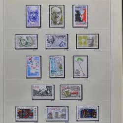 Collection timbres de France 1980-1985 neufs** et oblitérés complet en album Safe.