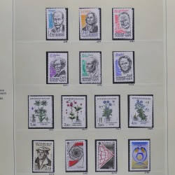 Collection timbres de France 1980-1985 neufs** et oblitérés complet en album Safe.