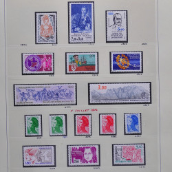 Collection timbres de France 1980-1985 neufs** et oblitérés complet en album Safe.