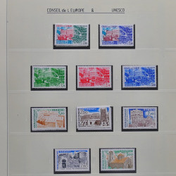 Collection timbres de France 1980-1985 neufs** et oblitérés complet en album Safe.