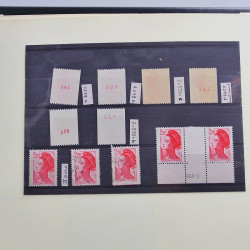 Collection timbres de France 1980-1985 neufs** et oblitérés complet en album Safe.