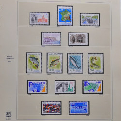 Collection timbres de France 1990-1994 neufs** et oblitérés complet en album Safe.