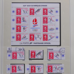 Collection timbres de France 1990-1994 neufs** et oblitérés complet en album Safe.