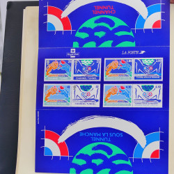 Collection timbres de France 1990-1994 neufs** et oblitérés complet en album Safe.