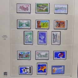 Collection timbres de France 1995-1998 neufs** et oblitérés complet en album Safe.