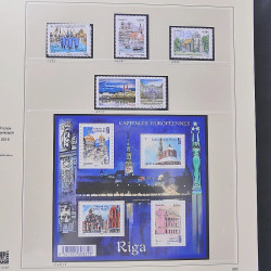 Collection timbres de France 2014-2016 neufs** et oblitérés en album Safe.