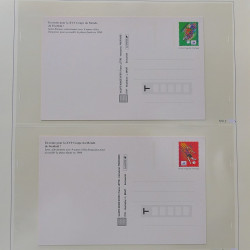 Collection d'entiers postaux, aérogrammes de France en 2 albums.