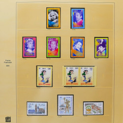 Collection timbres de France 2001-2002 neufs** et oblitérés complet en album Safe.