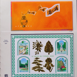 Collection timbres de France 2003-2004 neufs** et oblitérés complet en album Safe.