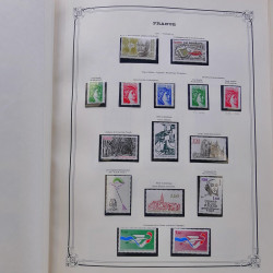 Collection timbres de France 1981-1993 neufs** complet en album Yvert.