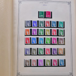 Collection timbres de France 1981-1993 neufs** complet en album Yvert.